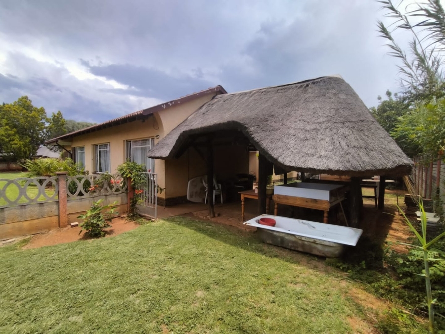 3 Bedroom Property for Sale in Stilfontein Ext 4 North West